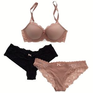 Victoria’s Secret Dream Angels Demi Bra & Panties